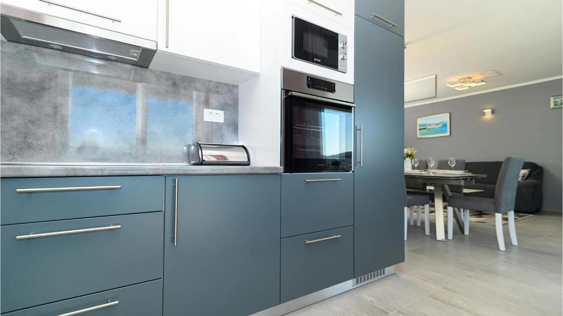 Beautiful Apartment In Seget Donji With Kitchen Trogir